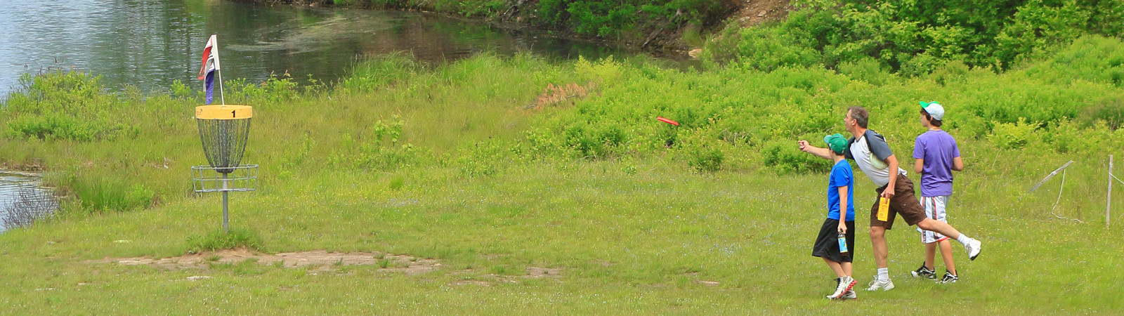 Disc-Golf-in-the-Heart-of-the-Massachusetts