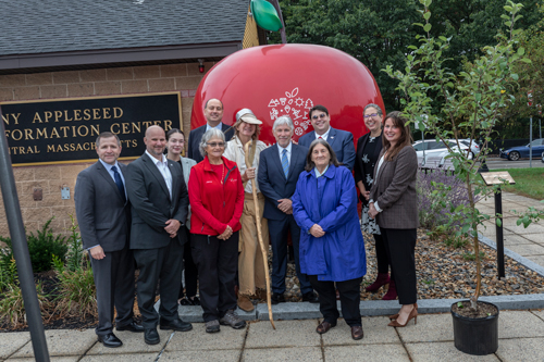 State-and-local-officials,-and-community,-business-and-tourism-leaders-celebrate-Johnny-Appleseed-Birthday