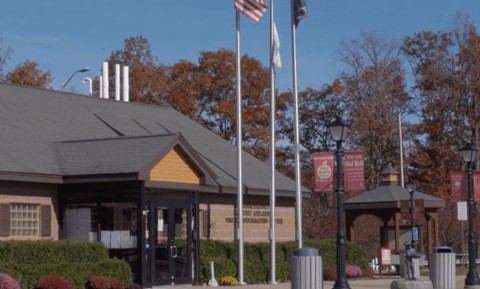 johnny appleseed visitors center